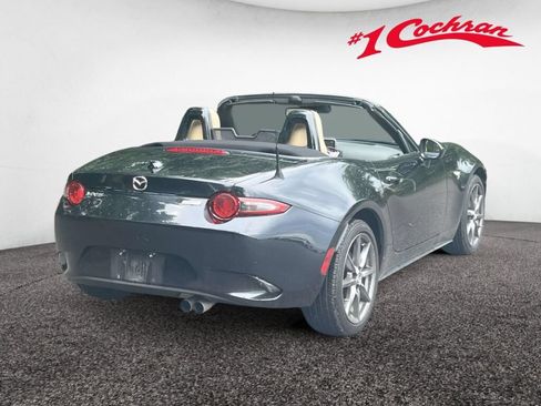 Used 2017 MAZDA MX-5 Miata Grand Touring RWD image 7