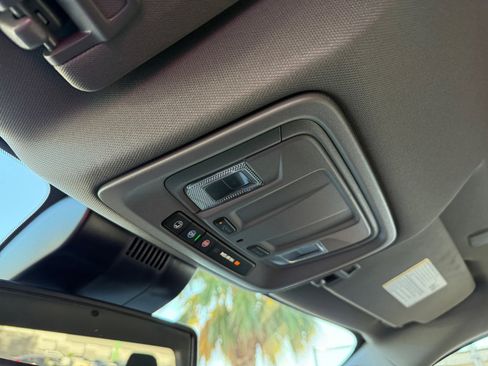 Used 2024 GMC Sierra 1500 SLT image 20