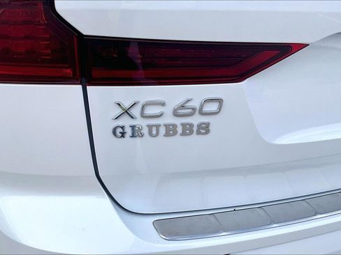 New 2026 Volvo XC60 B5 Ultra w/ Protection Package Premier AWD/4WD image 44