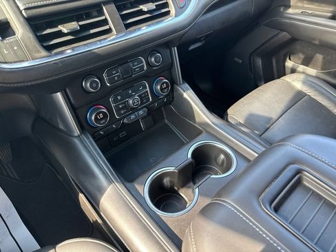 Used 2021 Chevrolet Tahoe Z71 w/ Rear Media and Nav Package AWD/4WD image 21