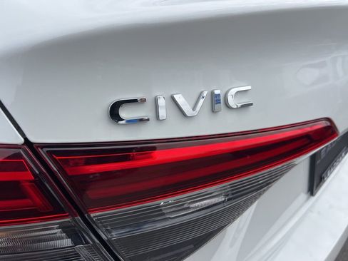 Used 2023 Honda Civic LX image 29
