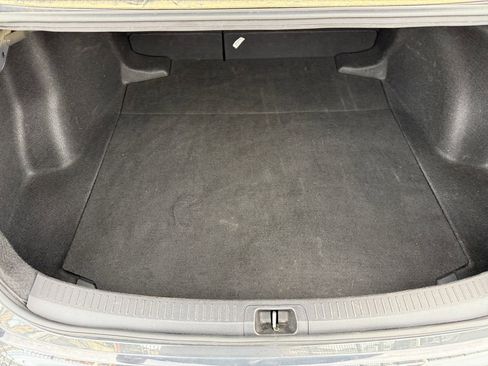 Used 2024 Toyota Corolla LE FWD image 23