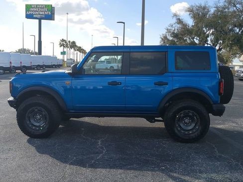 New 2025 Ford Bronco Badlands w/ Sasquatch Package AWD/4WD image 8