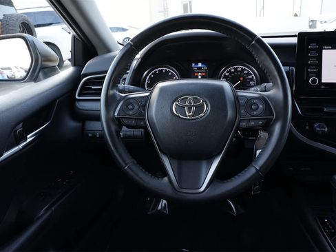 Used 2023 Toyota Camry SE image 8