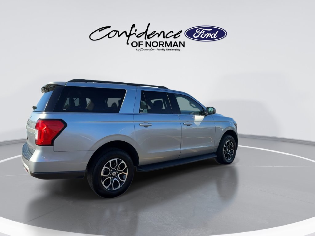 Used 2024 Ford Expedition Max XLT AWD/4WD image 12
