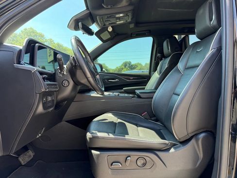 Used 2021 Cadillac Escalade Sport w/ Driver Assist Tech Package AWD/4WD image 37