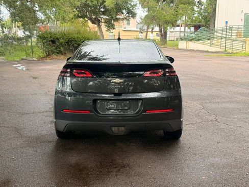 Used 2014 Chevrolet Volt Premium w/ Premium Trim Package FWD image 6