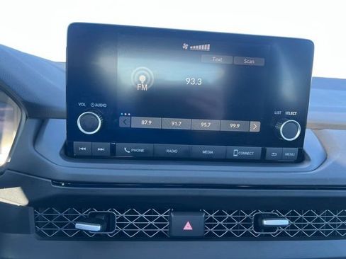 Used 2024 Honda Accord EX image 19