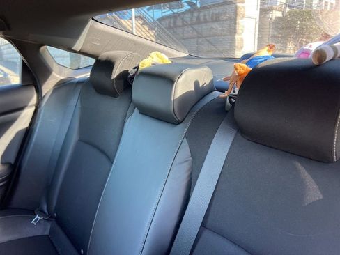 Used 2019 Honda Civic Sport image 10