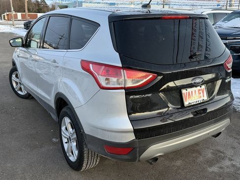 Used 2015 Ford Escape SE image 10
