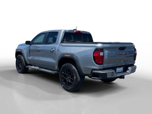 Used 2026 GMC Canyon AT4 AWD/4WD image 3
