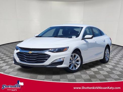 Used 2024 Chevrolet Malibu LT FWD image 1