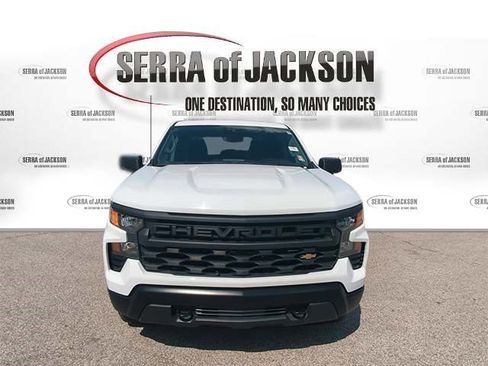 Used 2022 Chevrolet Silverado 1500 W/T w/ WT Value Package AWD/4WD image 3
