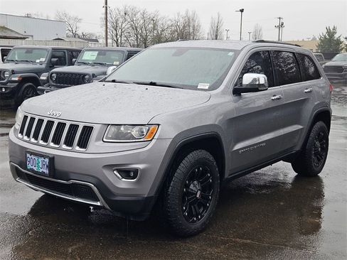 Used 2015 Jeep Grand Cherokee Limited w/ Trailer Tow Group IV image 3