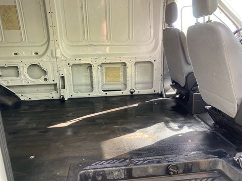 Used 2015 Ford Transit 250 148 High Roof RWD image 17