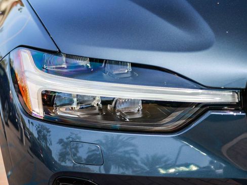 Used 2026 Volvo XC60 B5 Plus w/ Climate Package image 12