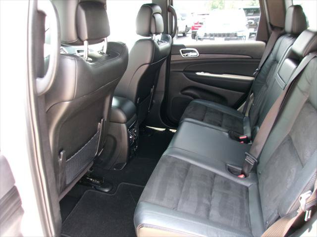 Certified 2021 Jeep Grand Cherokee Laredo X AWD/4WD image 6