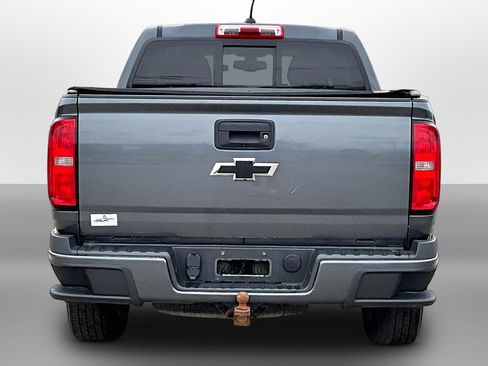 Used 2016 Chevrolet Colorado Z71 AWD/4WD image 4