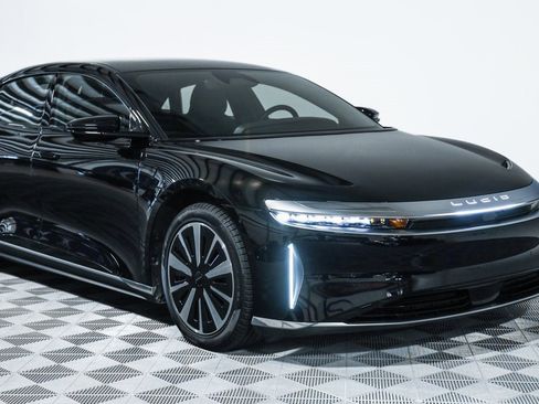 Used 2023 Lucid Air Pure image 8
