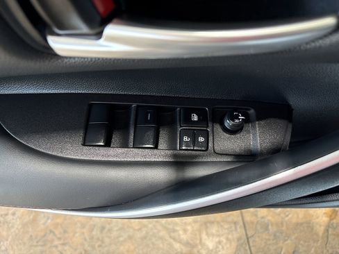 Certified 2025 Toyota Corolla SE w/ Convenience Package image 13