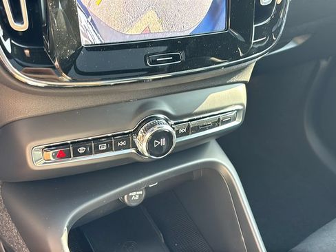 New 2026 Volvo XC40 B5 Ultra AWD/4WD image 20
