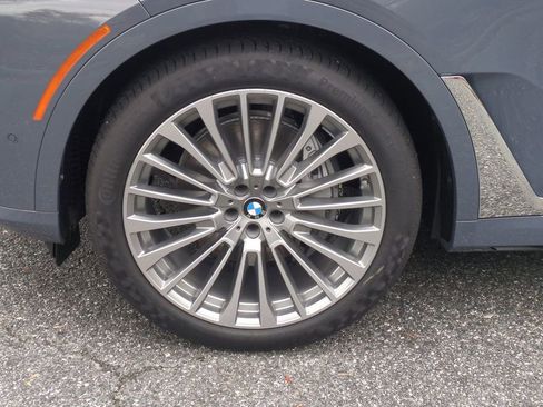 New 2026 BMW X7 xDrive40i image 11