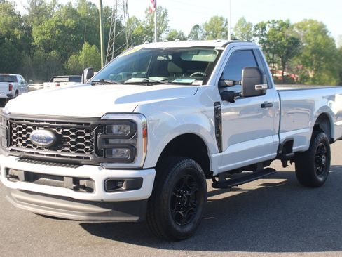 Used 2023 Ford F350 XL w/ STX Appearance Package AWD/4WD image 3