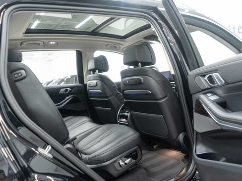 Used 2026 BMW X7 xDrive40i AWD/4WD image 11