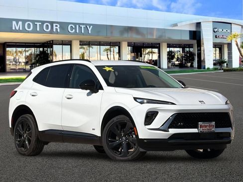 New 2025 Buick Envision Sport Touring image 2