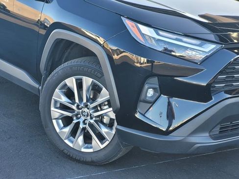 Used 2023 Toyota RAV4 XLE Premium FWD image 3