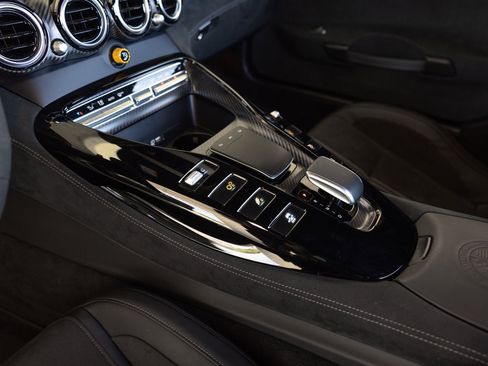 Used 2021 Mercedes-Benz AMG GT Black Series image 54