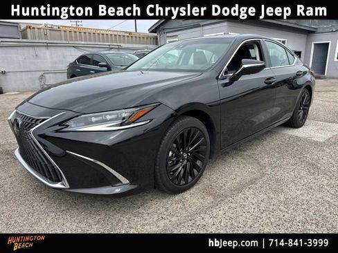 Used 2024 Lexus ES 300h w/ Accessory Package (Z1) FWD image 1