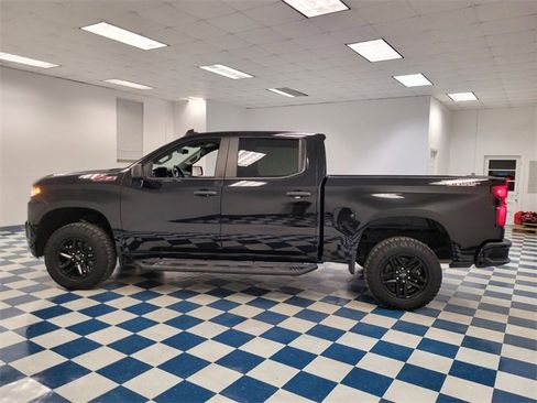 Used 2020 Chevrolet Silverado 1500 Custom Trail Boss w/ Custom Convenience Package image 6