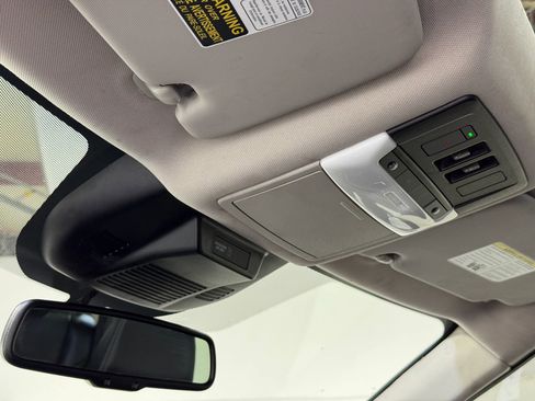 Used 2023 Nissan Rogue SL w/ SL Premium Package image 42