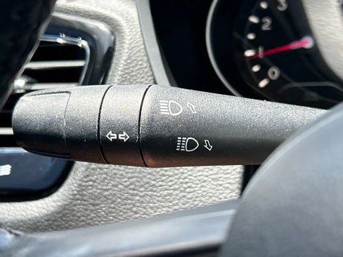 Used 2020 Jeep Compass Latitude FWD image 26