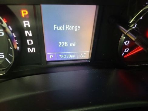Used 2014 Chevrolet Silverado 1500 W/T RWD image 23