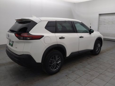 Used 2021 Nissan Rogue S image 10