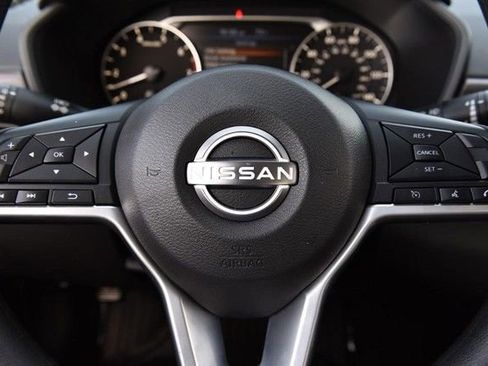 Certified 2025 Nissan Altima 2.5 SV image 18