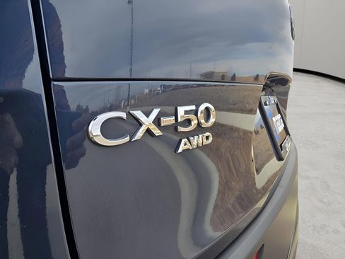Used 2025 MAZDA CX-50 AWD 2.5 Hybrid w/ Premium Pkg image 10