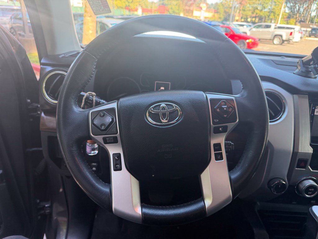 Used 2018 Toyota Tundra Limited w/ Limited Premium Package AWD/4WD image 15