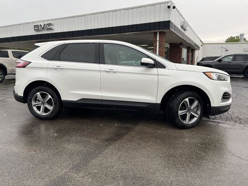 Used 2024 Ford Edge SEL w/ Convenience Package AWD/4WD image 3