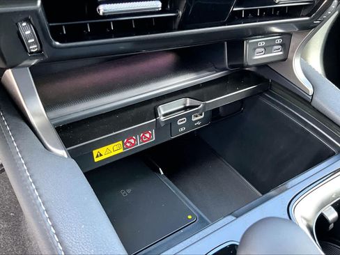 New 2026 Lexus RX 450h AWD image 14
