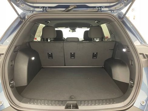New 2026 Chevrolet Equinox LT AWD/4WD image 11