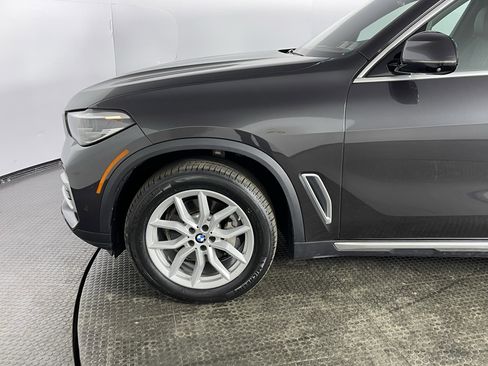 Certified 2023 BMW X5 xDrive40i w/ Premium Package image 3