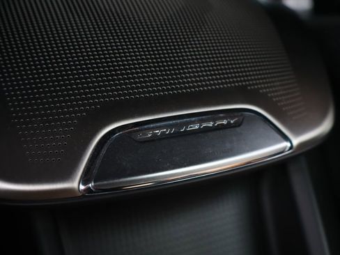 Used 2021 Chevrolet Corvette Stingray Preferred Cpe w/ Engine Appearance Package image 44