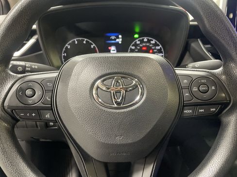Used 2023 Toyota Corolla LE w/ LE Premium Package image 18