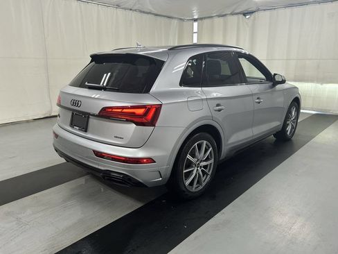 Used 2024 Audi Q5 e Premium Plus AWD/4WD image 2