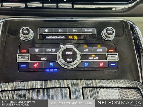 Used 2019 Lincoln Navigator L Black Label AWD/4WD image 19