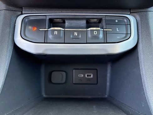 Used 2023 GMC Acadia SLE w/ Driver Convenience Package AWD/4WD image 24
