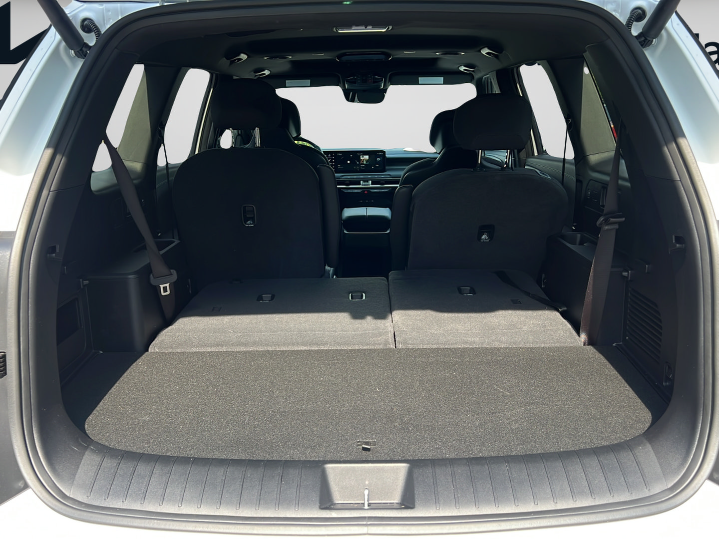 New 2027 Kia Telluride S w/ Towing Package FWD image 12
